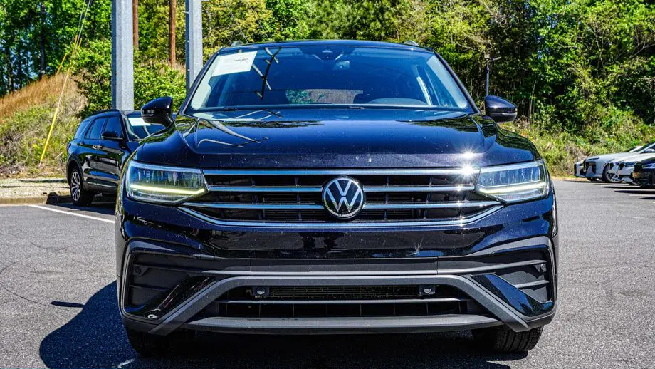 2023 Volkswagen Tiguan SE 4Motion