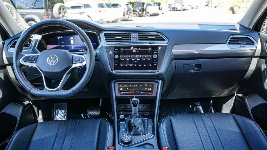 2023 Volkswagen Tiguan SE 4Motion