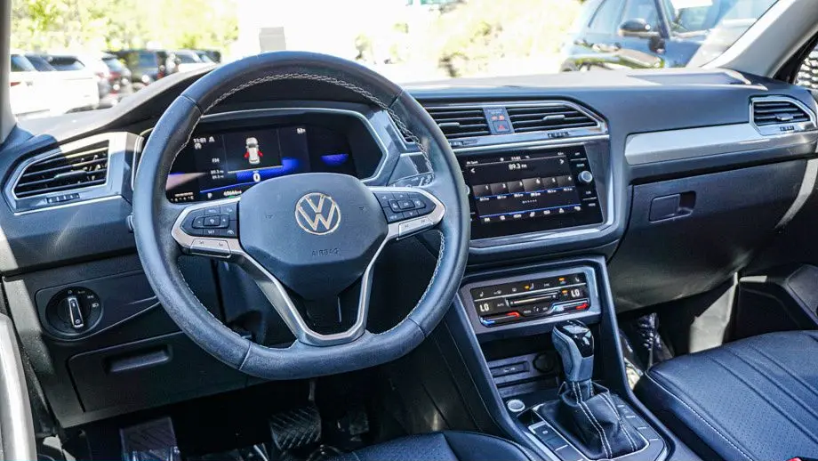 2023 Volkswagen Tiguan SE 4Motion