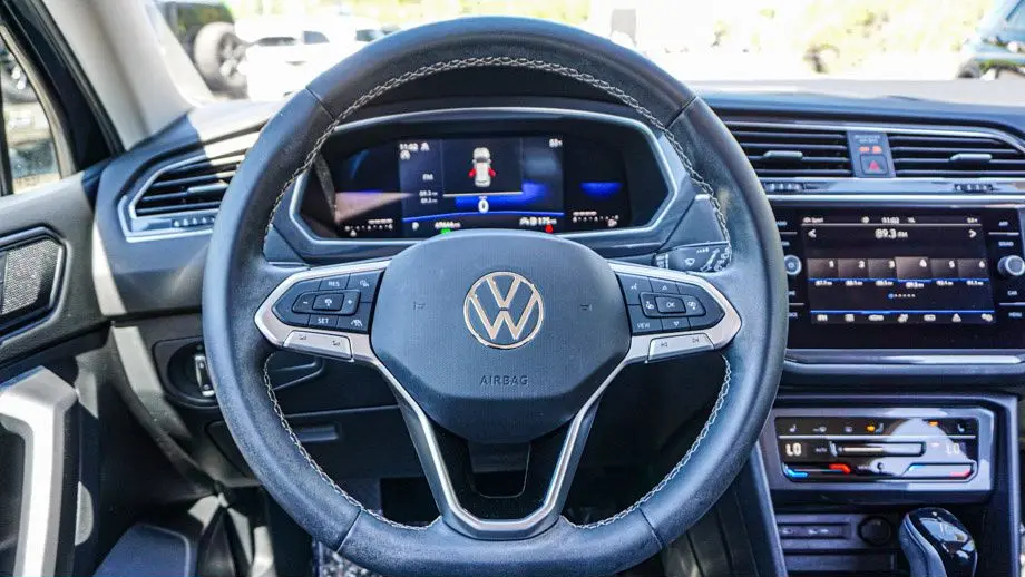 2023 Volkswagen Tiguan SE 4Motion