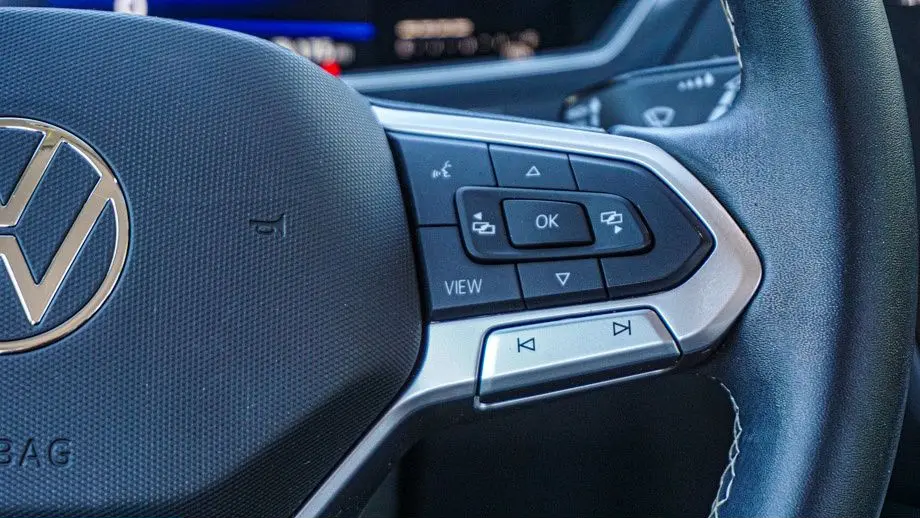 2023 Volkswagen Tiguan SE 4Motion