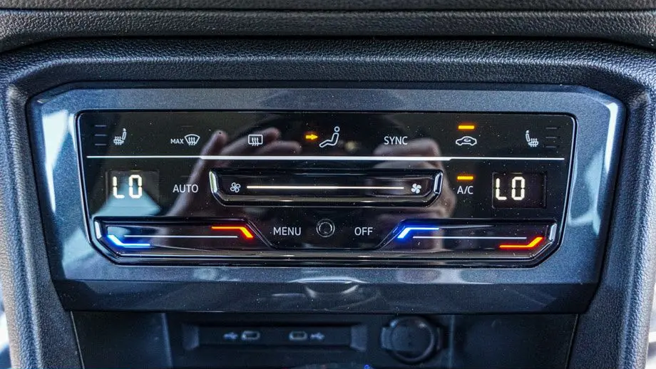 2023 Volkswagen Tiguan SE 4Motion