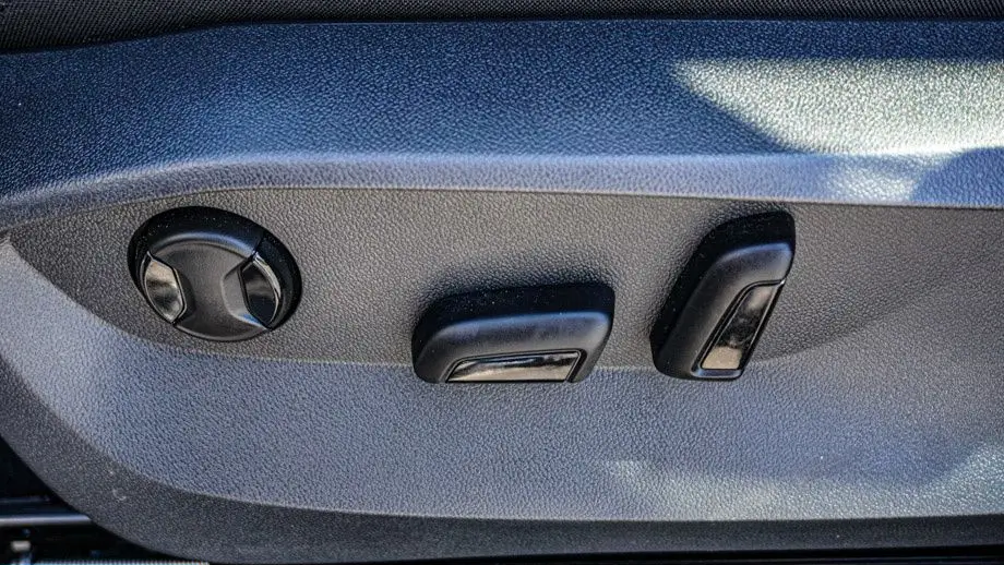 2023 Volkswagen Tiguan SE 4Motion
