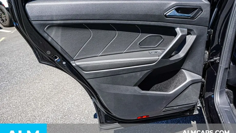 2023 Volkswagen Tiguan SE 4Motion
