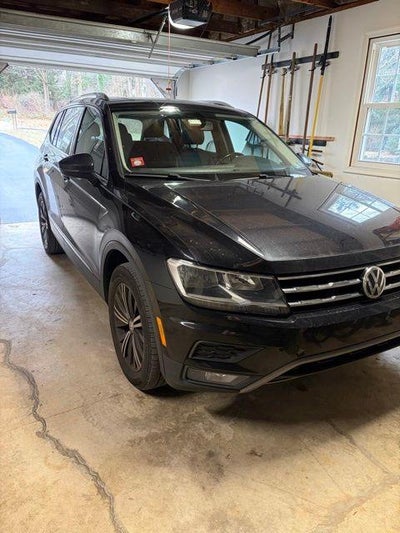 Photo of a 2018 Volkswagen Tiguan AWD 2.0T SE 4motion 4DR SUV for sale