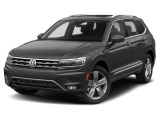 2018 Volkswagen Tiguan with White Exterior