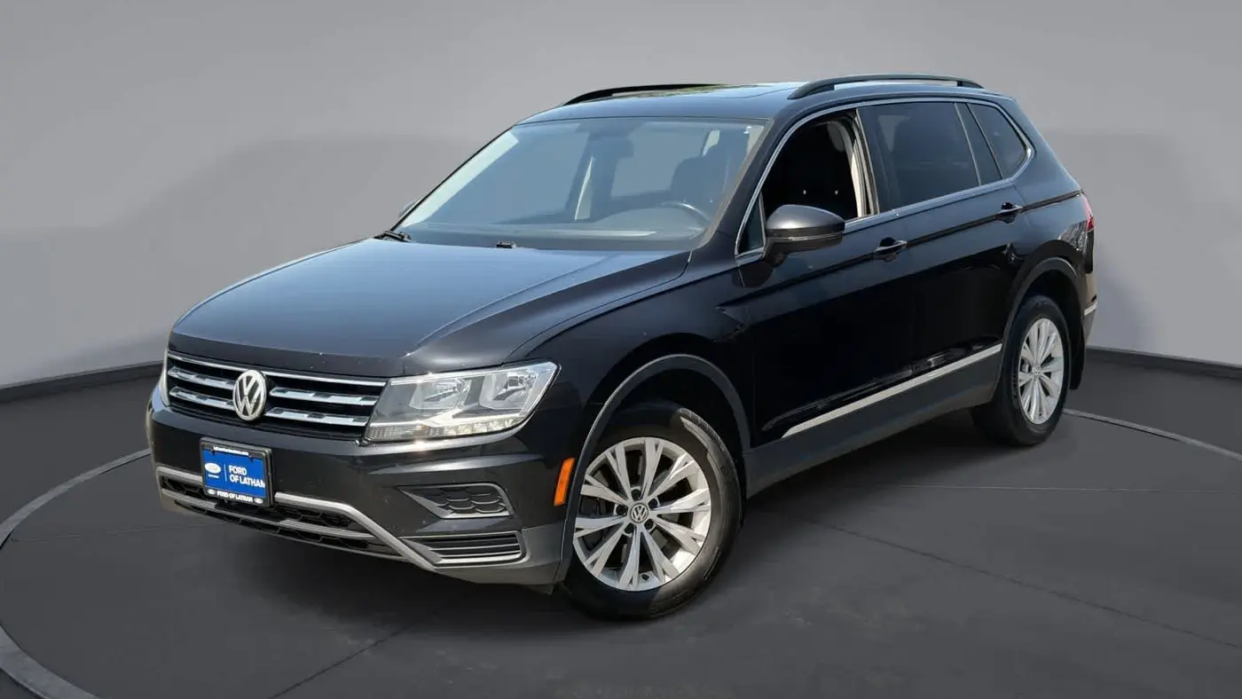 Preowned 2018 Volkswagen Tiguan 2.0T SEL 4Motion for Sale
