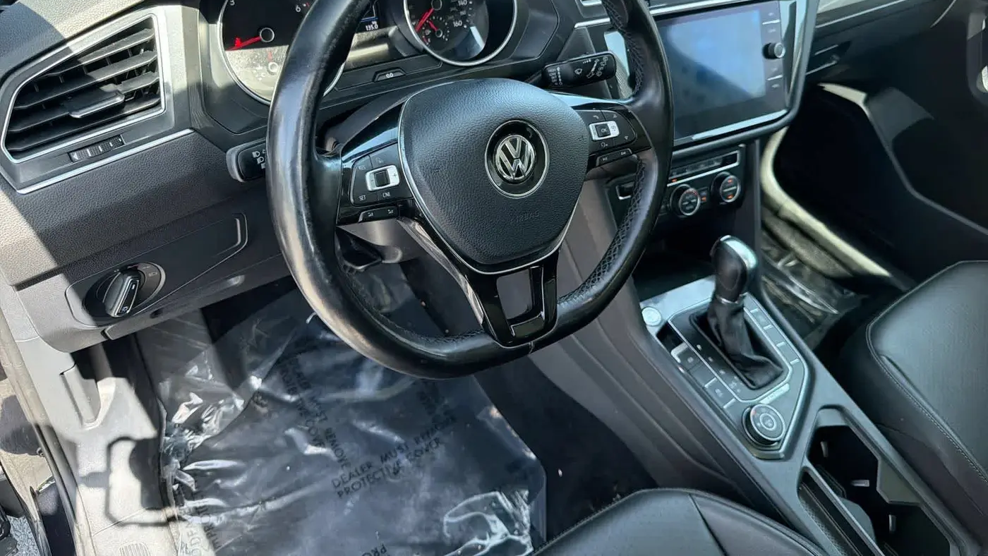 2018 Volkswagen Tiguan 2.0T SEL 4Motion