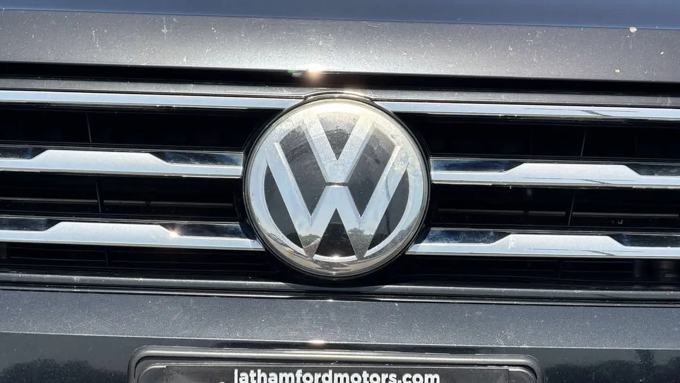 2018 Volkswagen Tiguan 2.0T SEL 4Motion