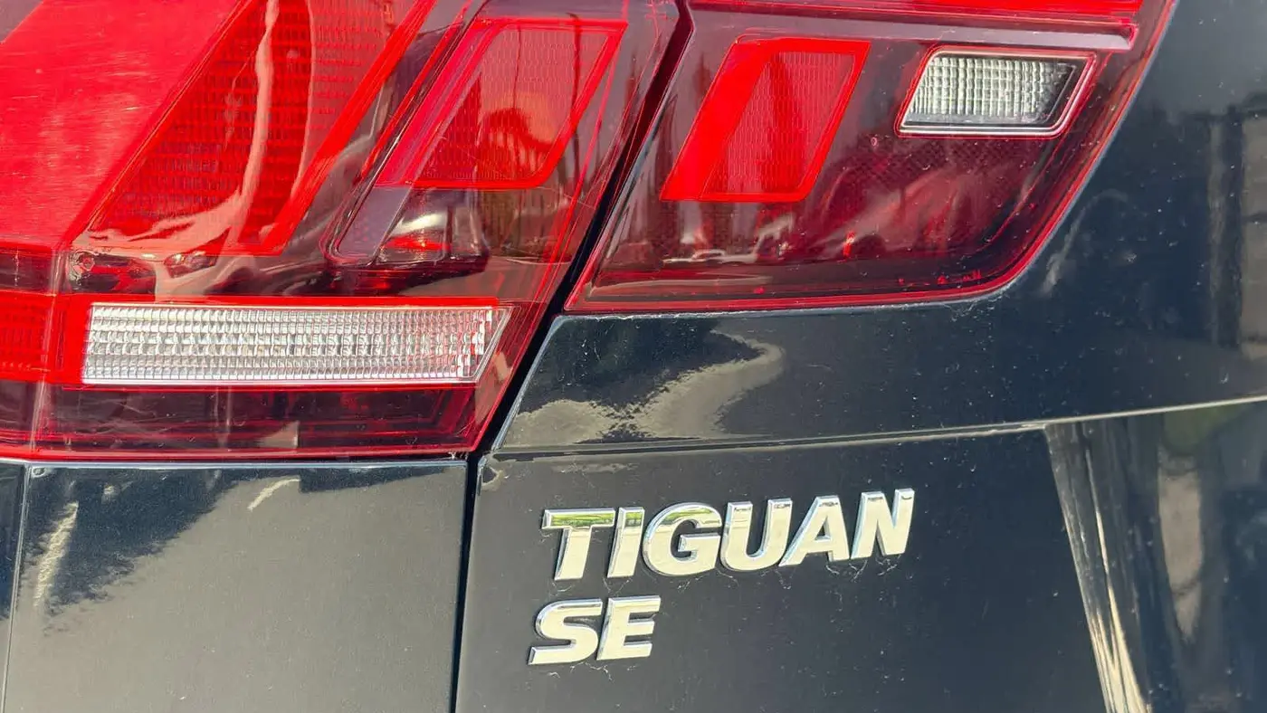 2018 Volkswagen Tiguan 2.0T SEL 4Motion