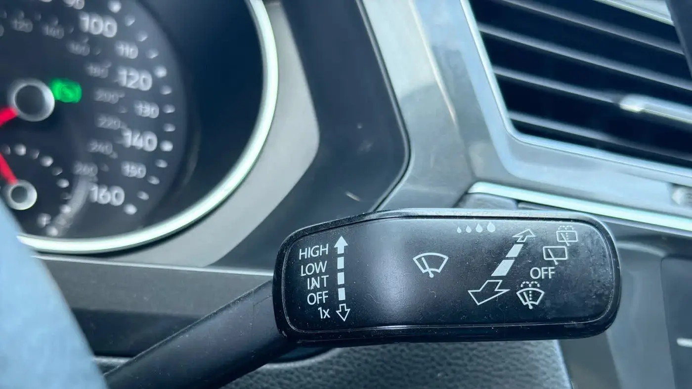 2018 Volkswagen Tiguan 2.0T SEL 4Motion