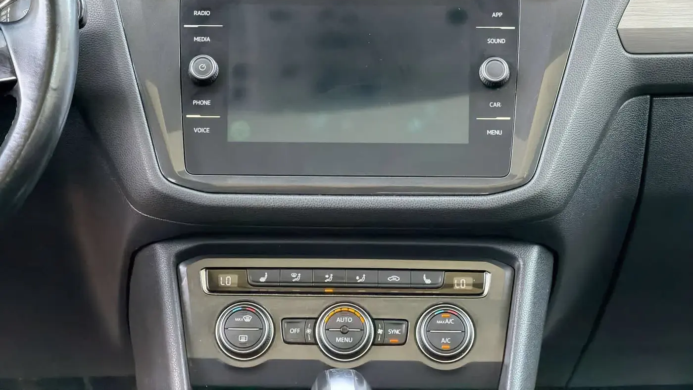 2018 Volkswagen Tiguan 2.0T SEL 4Motion