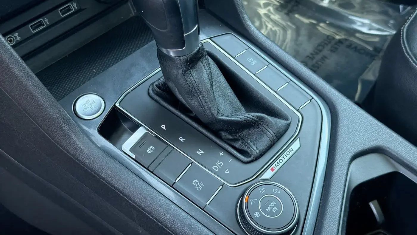 2018 Volkswagen Tiguan 2.0T SEL 4Motion