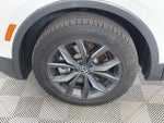 2022 Tiguan Thumbnail 8