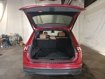 2022 Tiguan Thumbnail 9