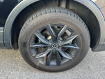 2022 Tiguan Thumbnail 4