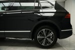 2024 Tiguan Thumbnail 11