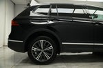 2024 Tiguan Thumbnail 12