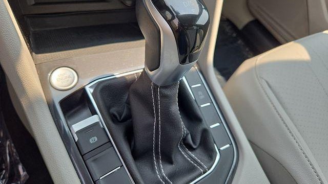 2022 Volkswagen Tiguan SE 4Motion