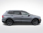 2022 Tiguan Thumbnail 9