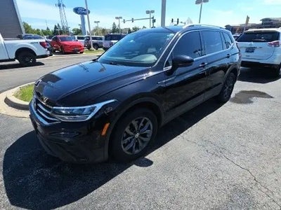 Photo of a 2022 Volkswagen Tiguan AWD SE 4motion 4DR SUV for sale
