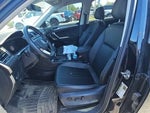 2022 Tiguan Thumbnail 5