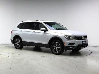 Photo of a 2018 Volkswagen Tiguan AWD 2.0T SE 4motion 4DR SUV for sale