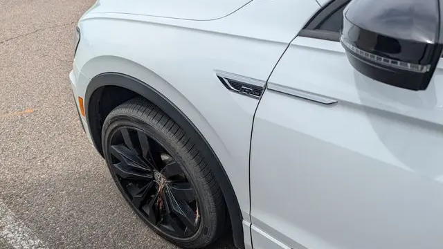 2021 Volkswagen Tiguan SE 4Motion