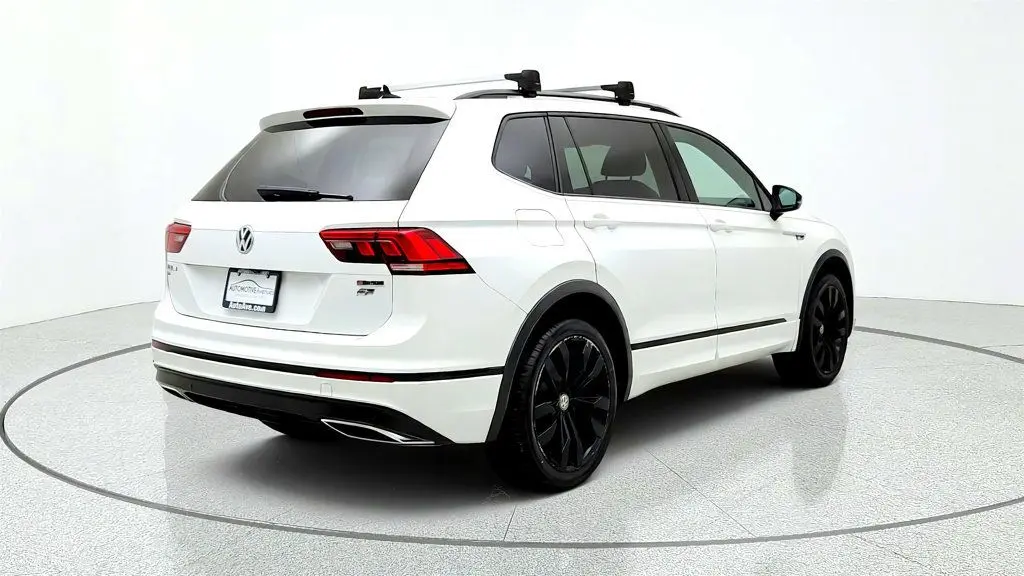 2021 Volkswagen Tiguan - $12,095
