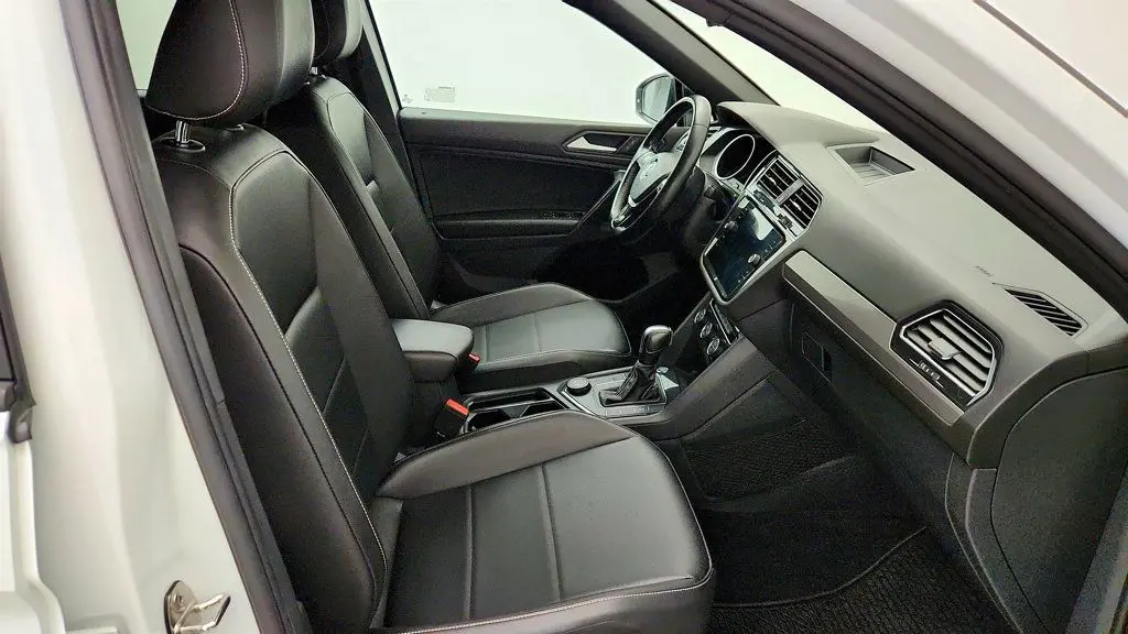 2021 Volkswagen Tiguan - $12,095