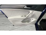 2022 Tiguan Thumbnail 9