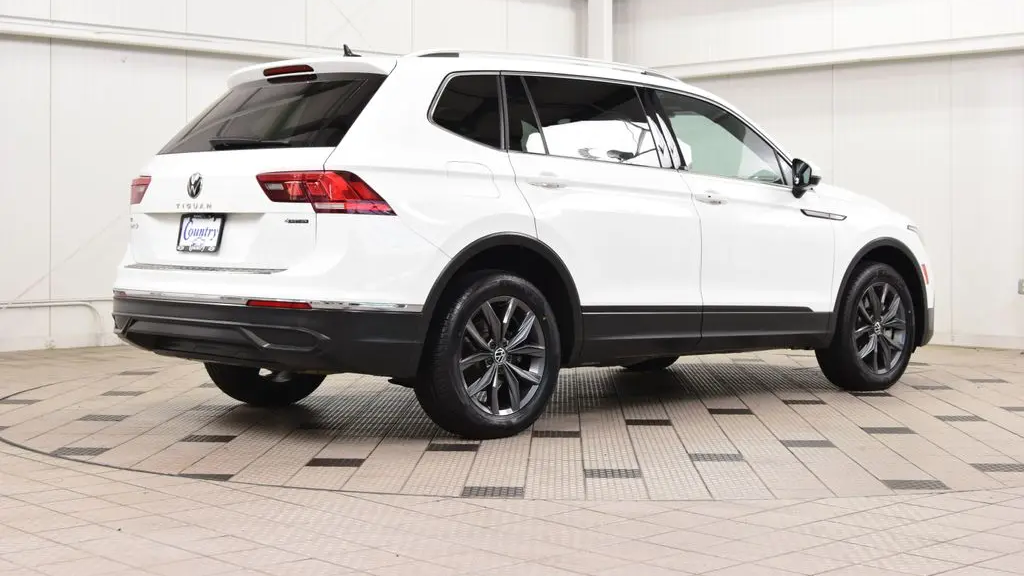 2022 Volkswagen Tiguan SE 4Motion
