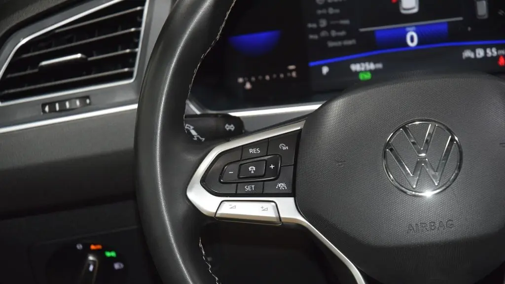 2022 Volkswagen Tiguan SE 4Motion