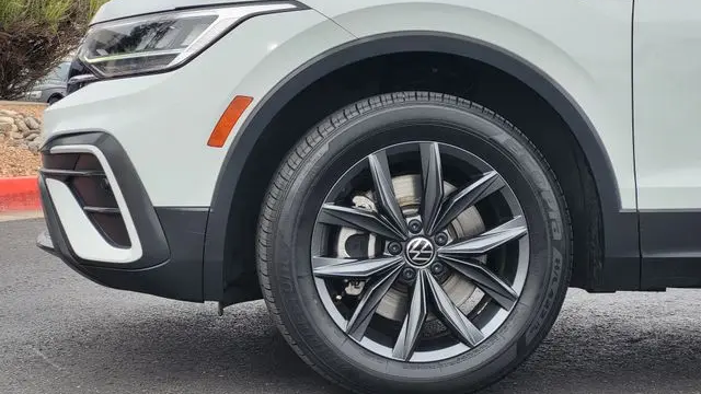 2022 Volkswagen Tiguan SE 4Motion