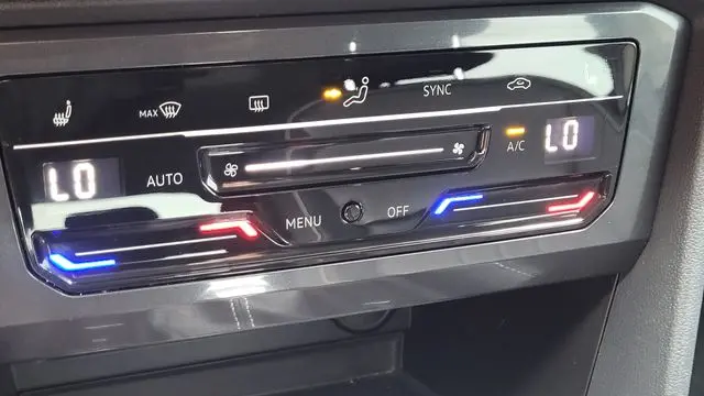 2022 Volkswagen Tiguan SE 4Motion