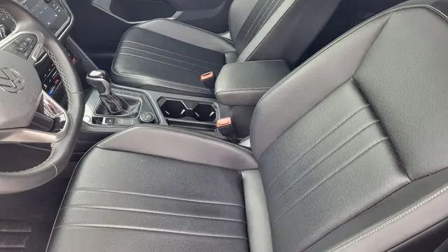 2022 Volkswagen Tiguan SE 4Motion