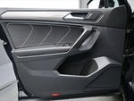 2022 Tiguan Thumbnail 9