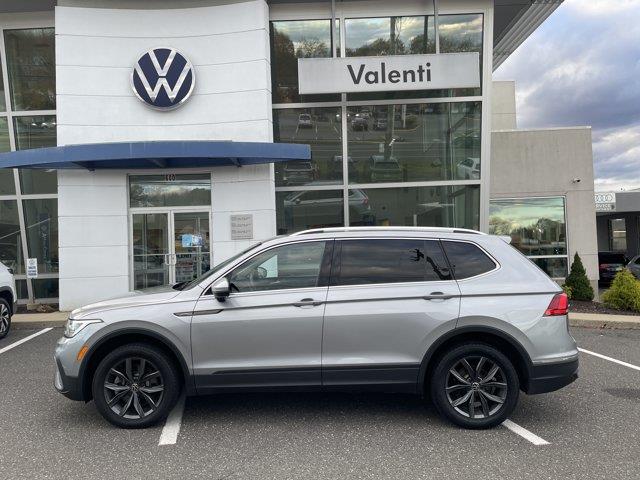 2022 Volkswagen Tiguan - $22,799
