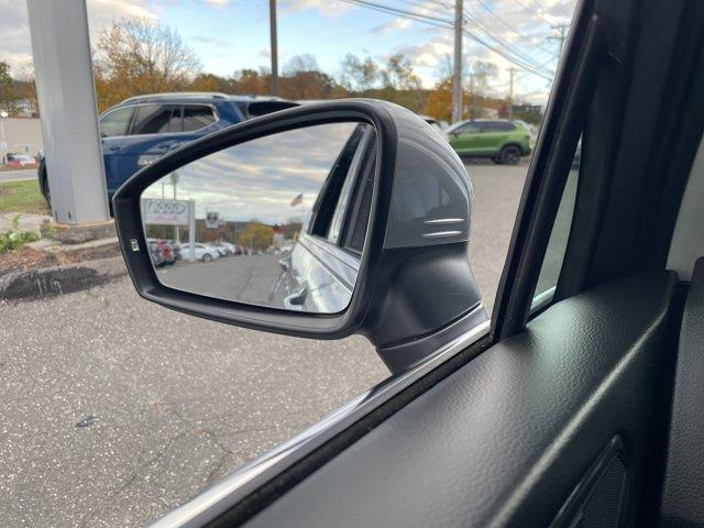 2022 Volkswagen Tiguan - $22,799