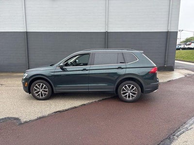 Photo of a 2019 Volkswagen Tiguan AWD SE 4motion 4DR SUV for sale