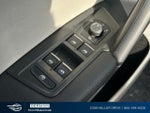 2019 Tiguan Thumbnail 16