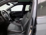 2021 Tiguan Thumbnail 11
