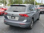 2022 Tiguan Thumbnail 3