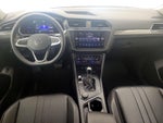 2022 Tiguan Thumbnail 9