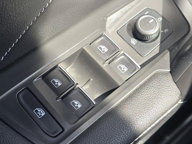 2022 Volkswagen Tiguan - $21,756