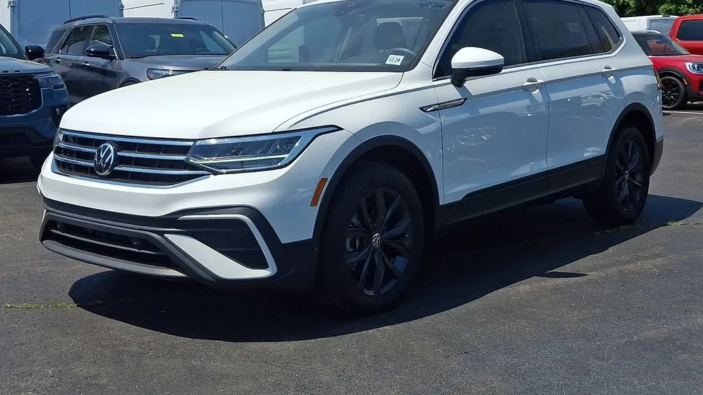 2024 Volkswagen Tiguan Wolfsburg Edition 4Motion