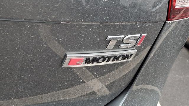 2018 Volkswagen Tiguan 2.0T SE 4Motion