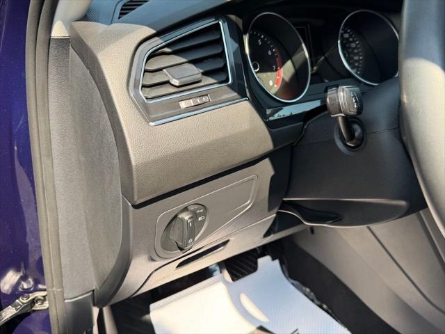 2021 Volkswagen Tiguan - $18,196