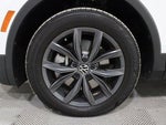 2022 Tiguan Thumbnail 33