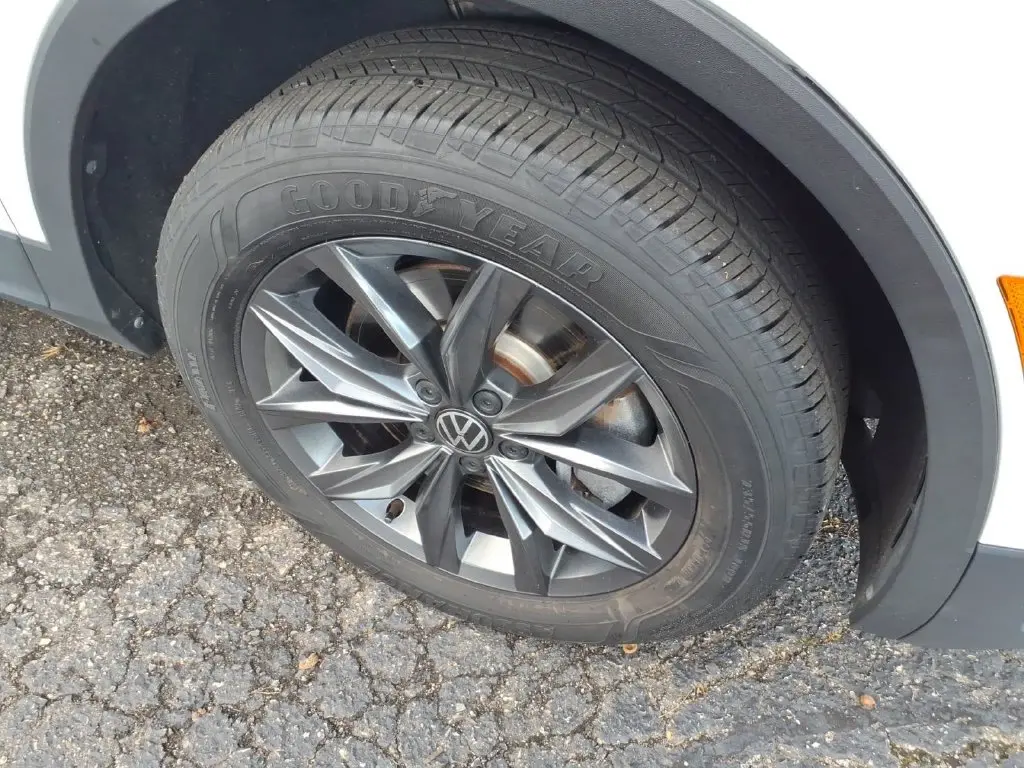 2024 Volkswagen Tiguan - $23,000